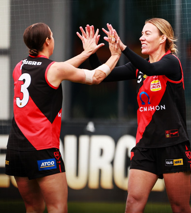 Perth Football Club WAFLW - Macmahon proud partner