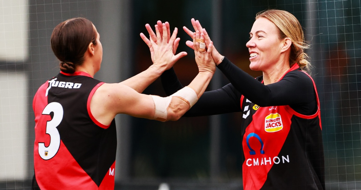 Macmahon - Foundation partner of the Perth Football Club women's program